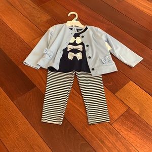 Beautiful three piece set!